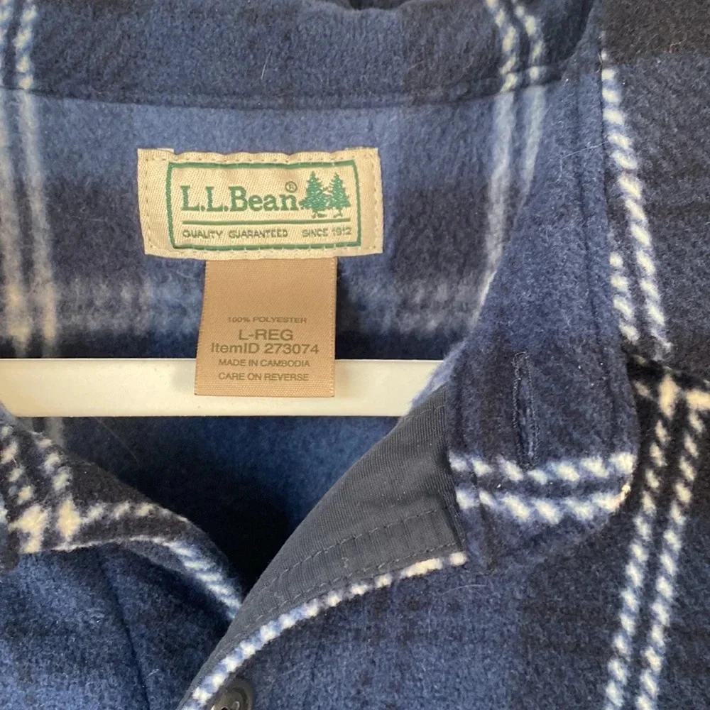 LL Bean Blue Flannel Heavy and Fuzzy Jacket size large